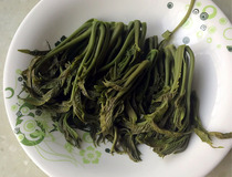 香椿拌豆腐做法 家常菜香椿拌豆腐简单做法步骤